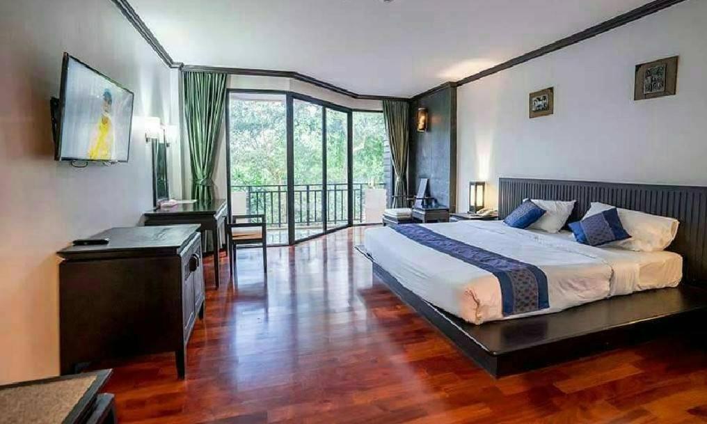 Khaoyai Lumtakong Hotel Pak Chong Extérieur photo